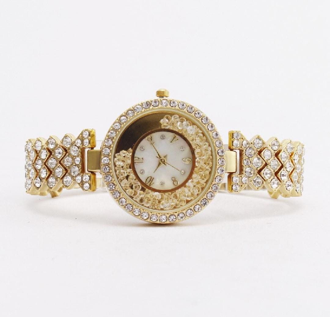 Women’s Diamond Fashion Watch – Luxury Quartz Design for Everyday Elegance